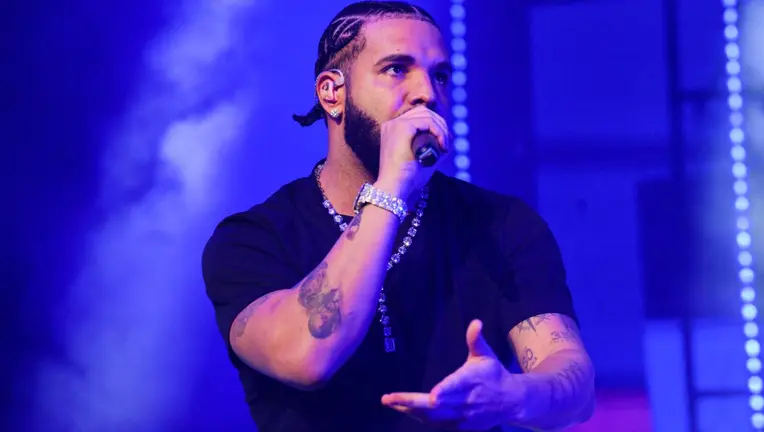 As anticipated, Drake and J. Cole are set to perform a second concert in Tampa in the coming year