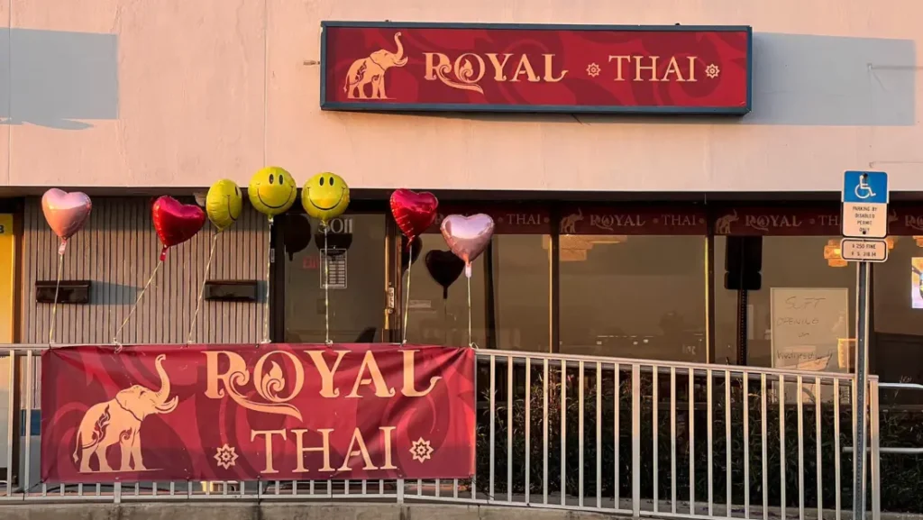 Royal Thai Restaurant