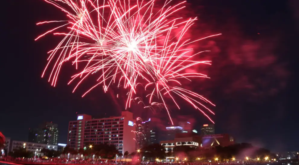 Tampa New Year’s Eve fireworks date night
