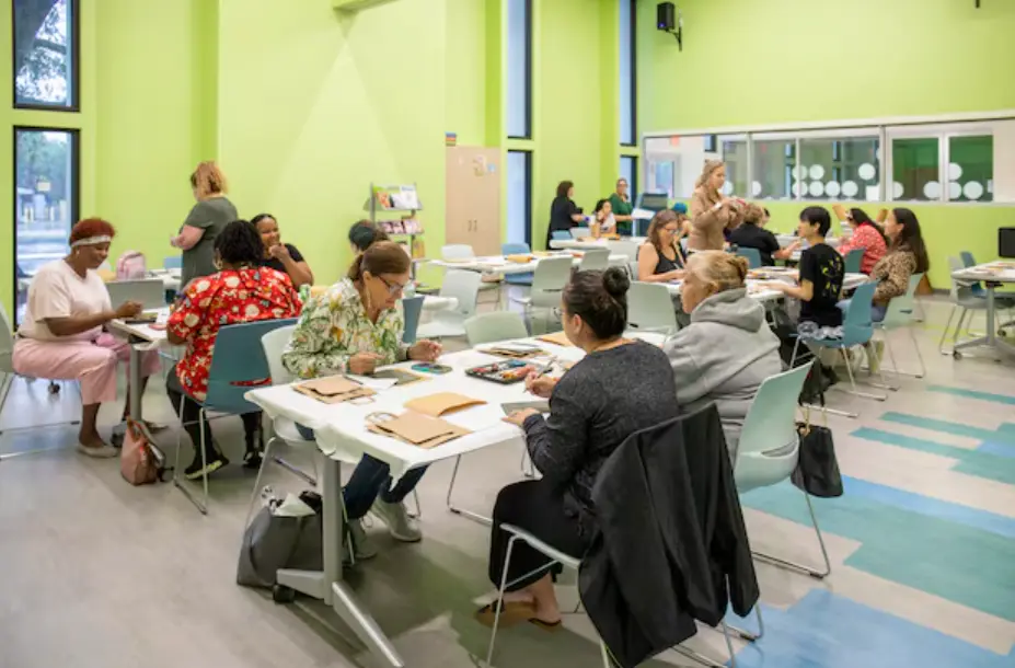 Tampa Bay library events offering free museum passes